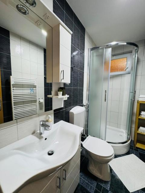 Paradise Apartment *