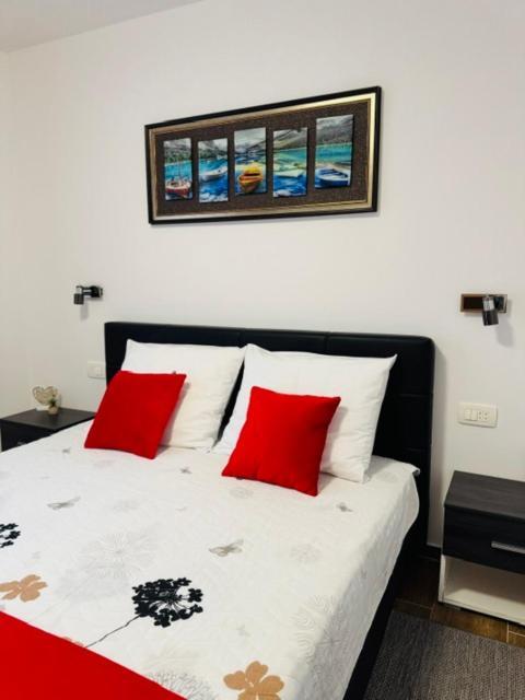 Paradise Apartment *